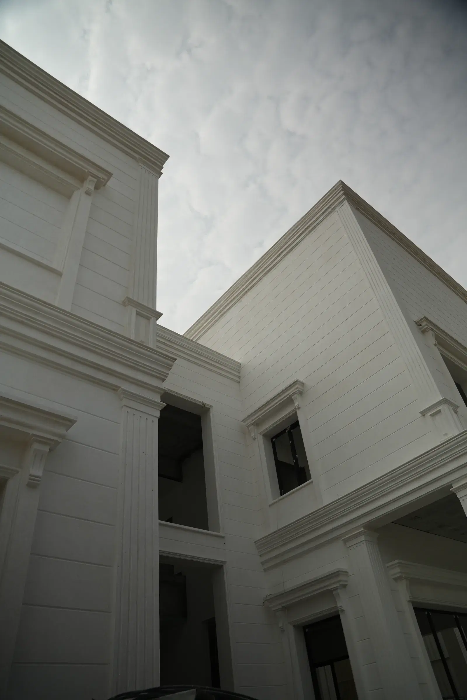 Classical Syrian Stone Facade — Abu Hamour, Doha — photo 10