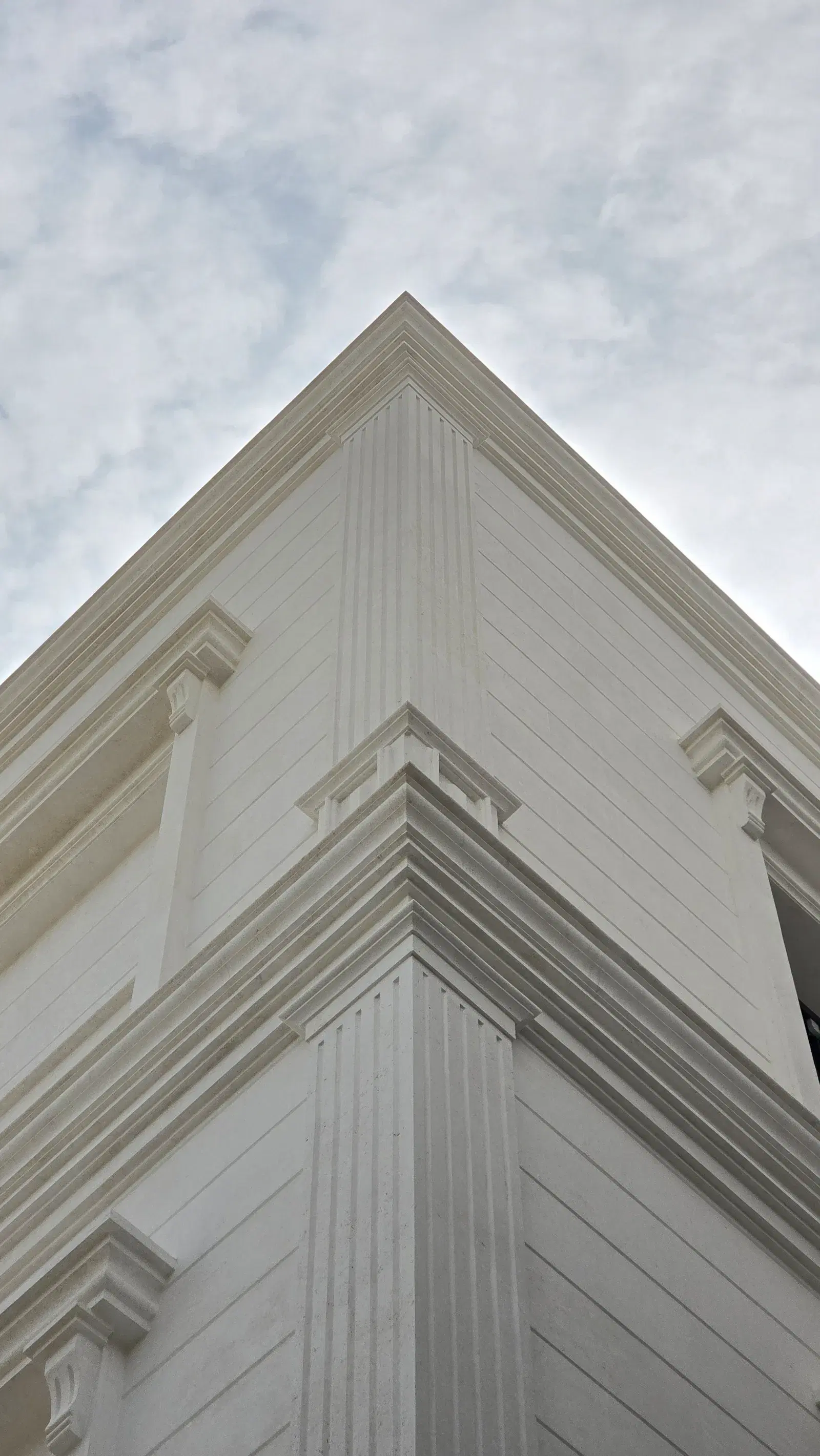 Classical Syrian Stone Facade — Abu Hamour, Doha — photo 47