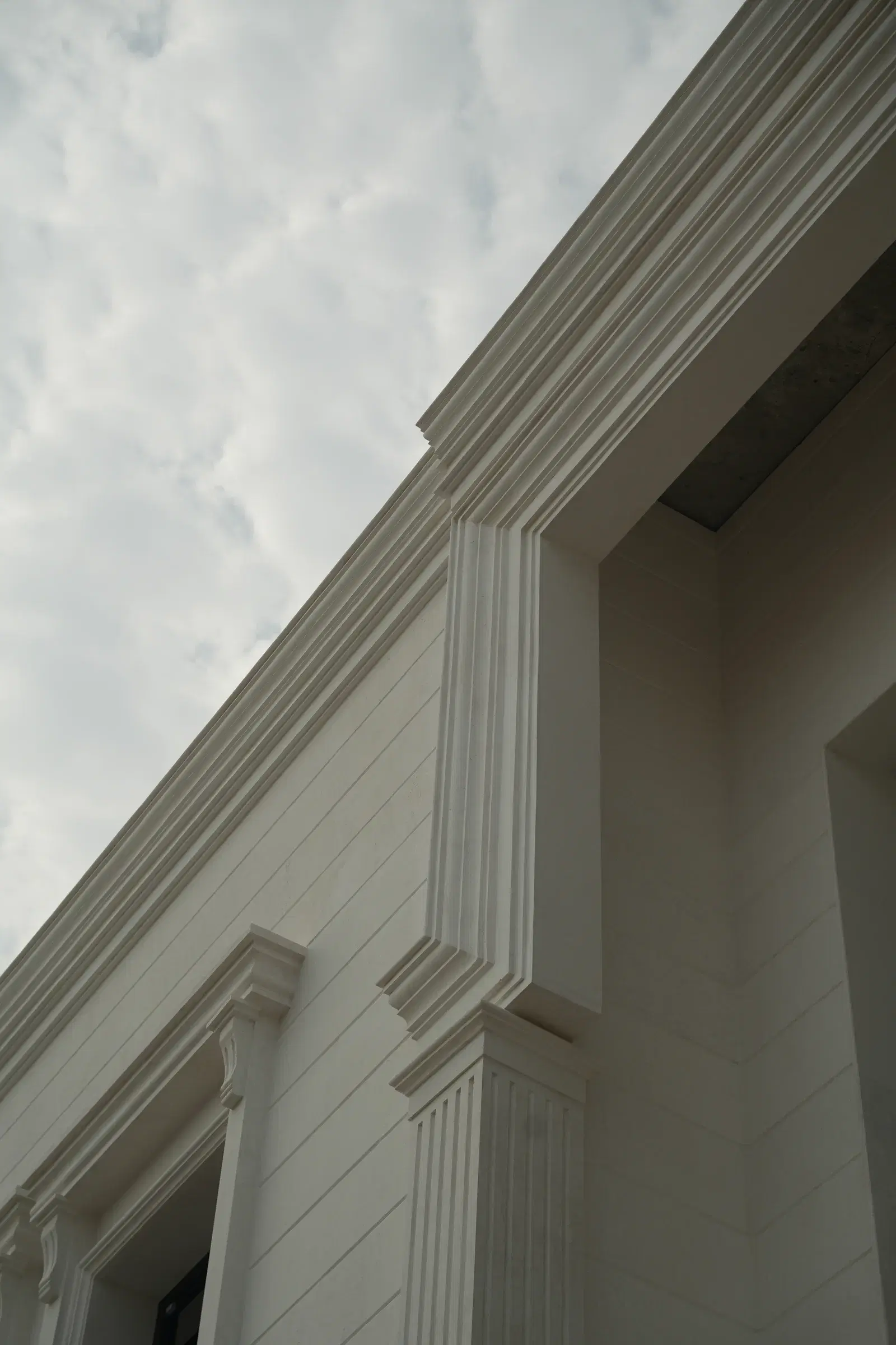 Classical Syrian Stone Facade — Abu Hamour, Doha — photo 7