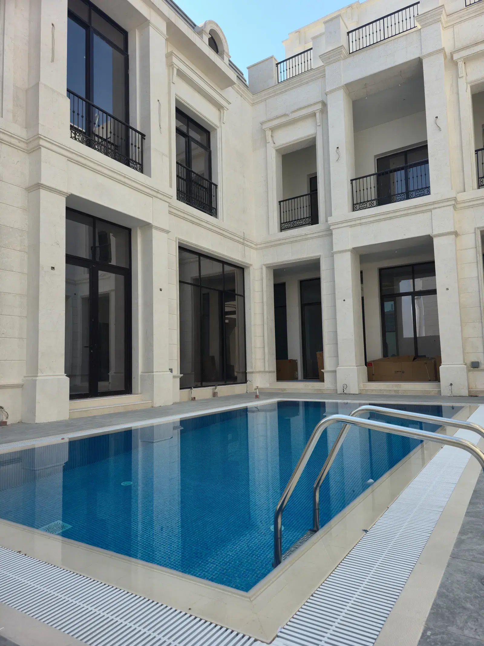 Ain Khaled Classical Villa — natural stone project in Qatar, photo 9