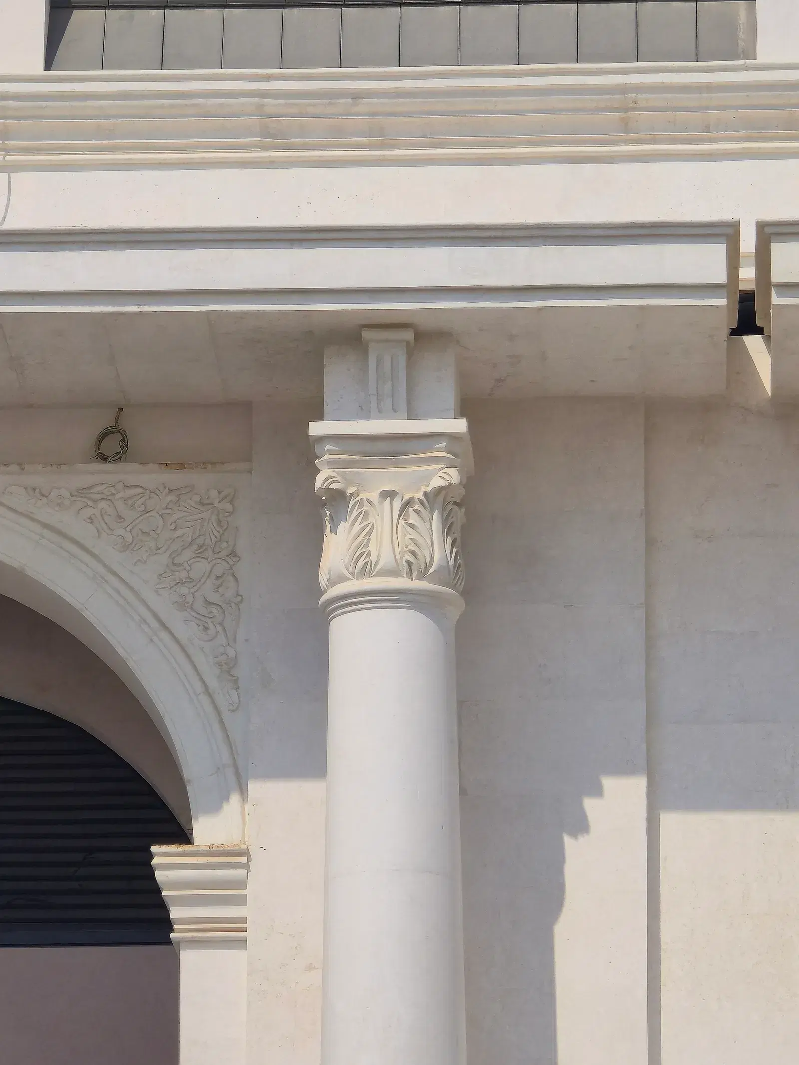 Classical Syrian Stone Facade — Ain Khaled, Doha — photo 52