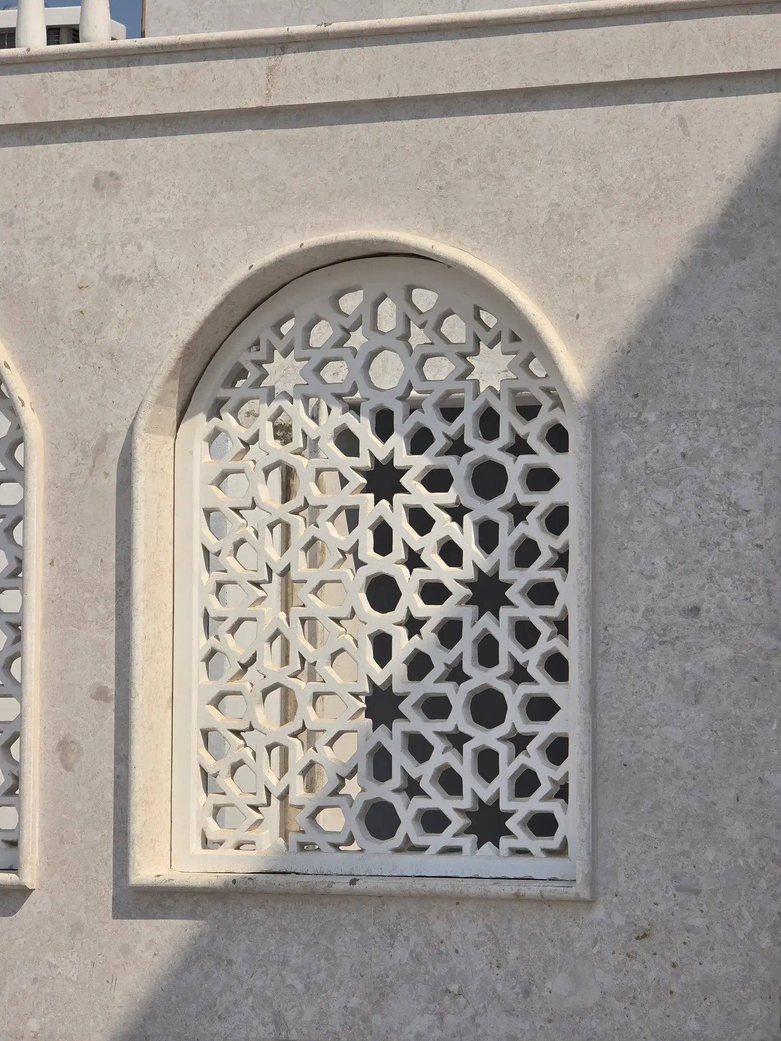 White Omani Stone Villa Facade — Al Wakrah — photo 20
