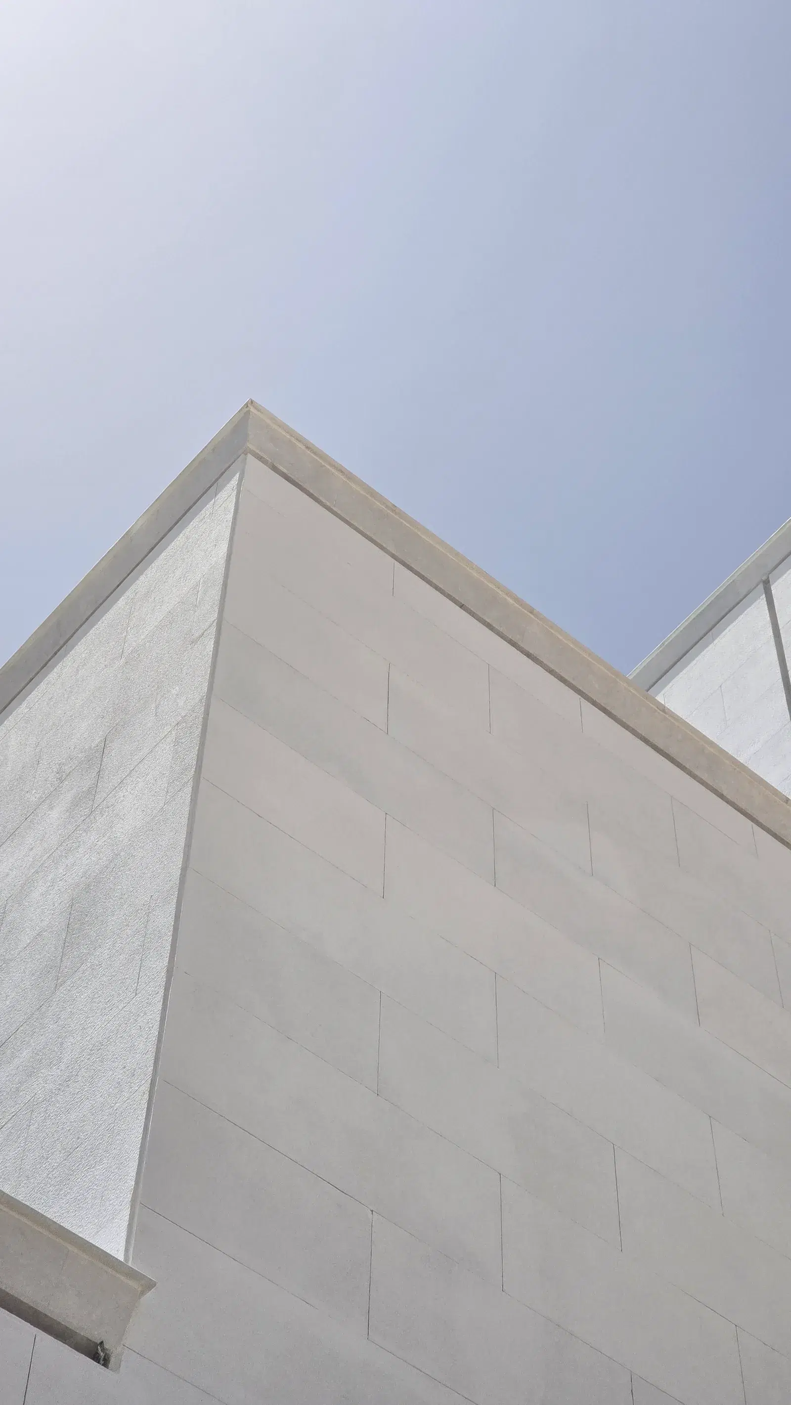 White Omani Stone Facade — Lusail (Qetaifan) — photo 11