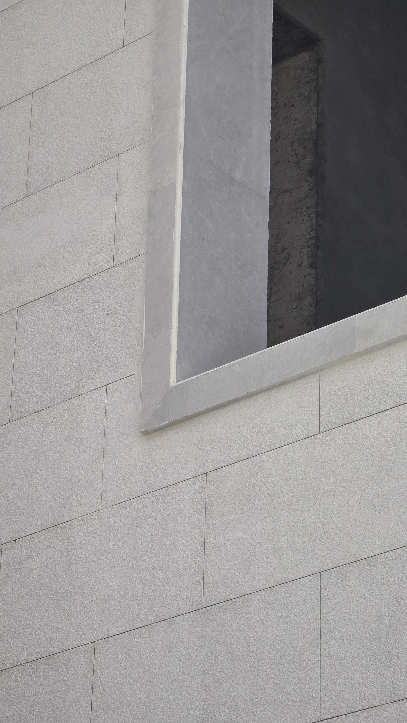 White Omani Stone Facade — Lusail (Qetaifan) — photo 15