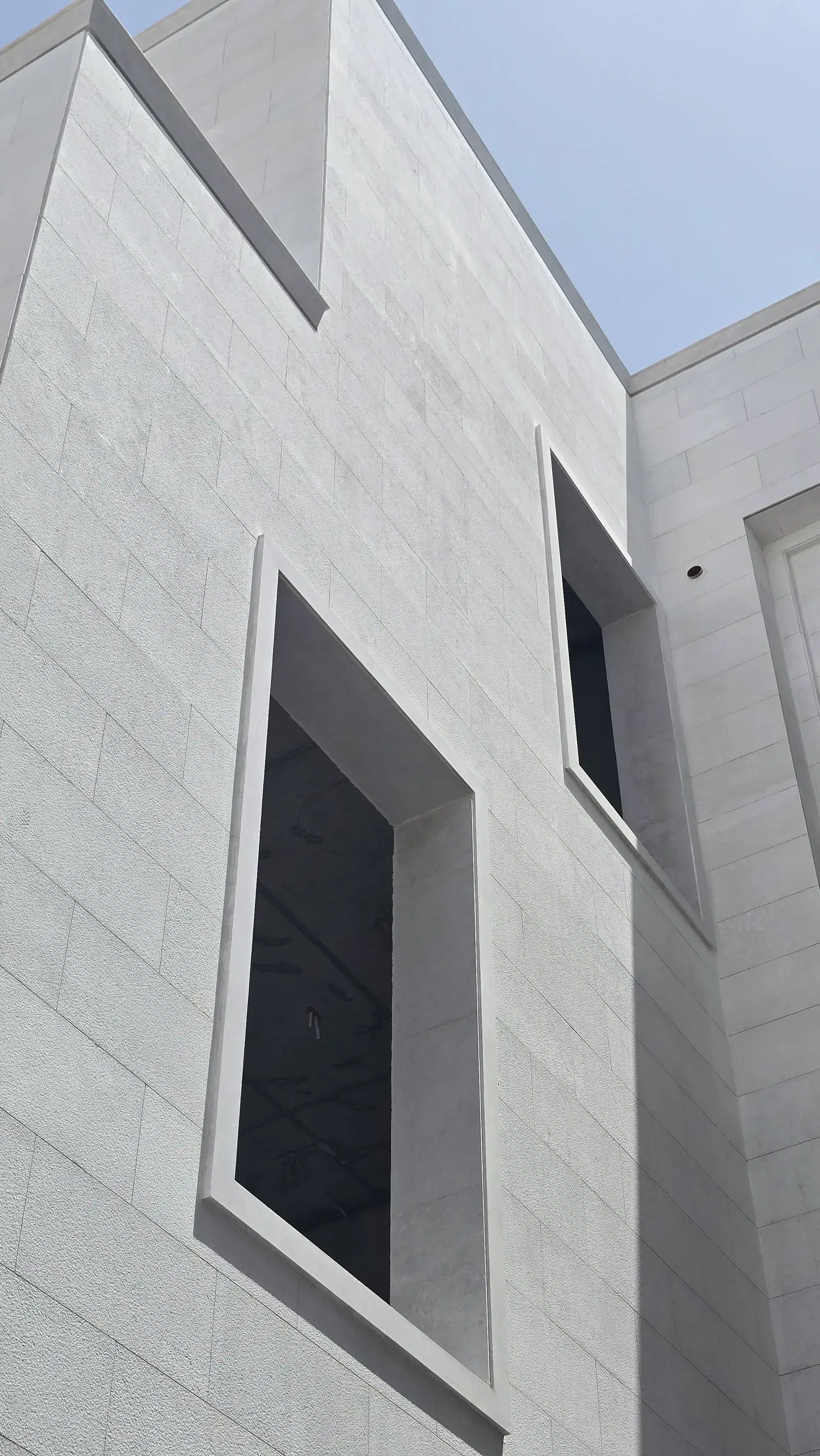 White Omani Stone Facade — Lusail (Qetaifan) — photo 18