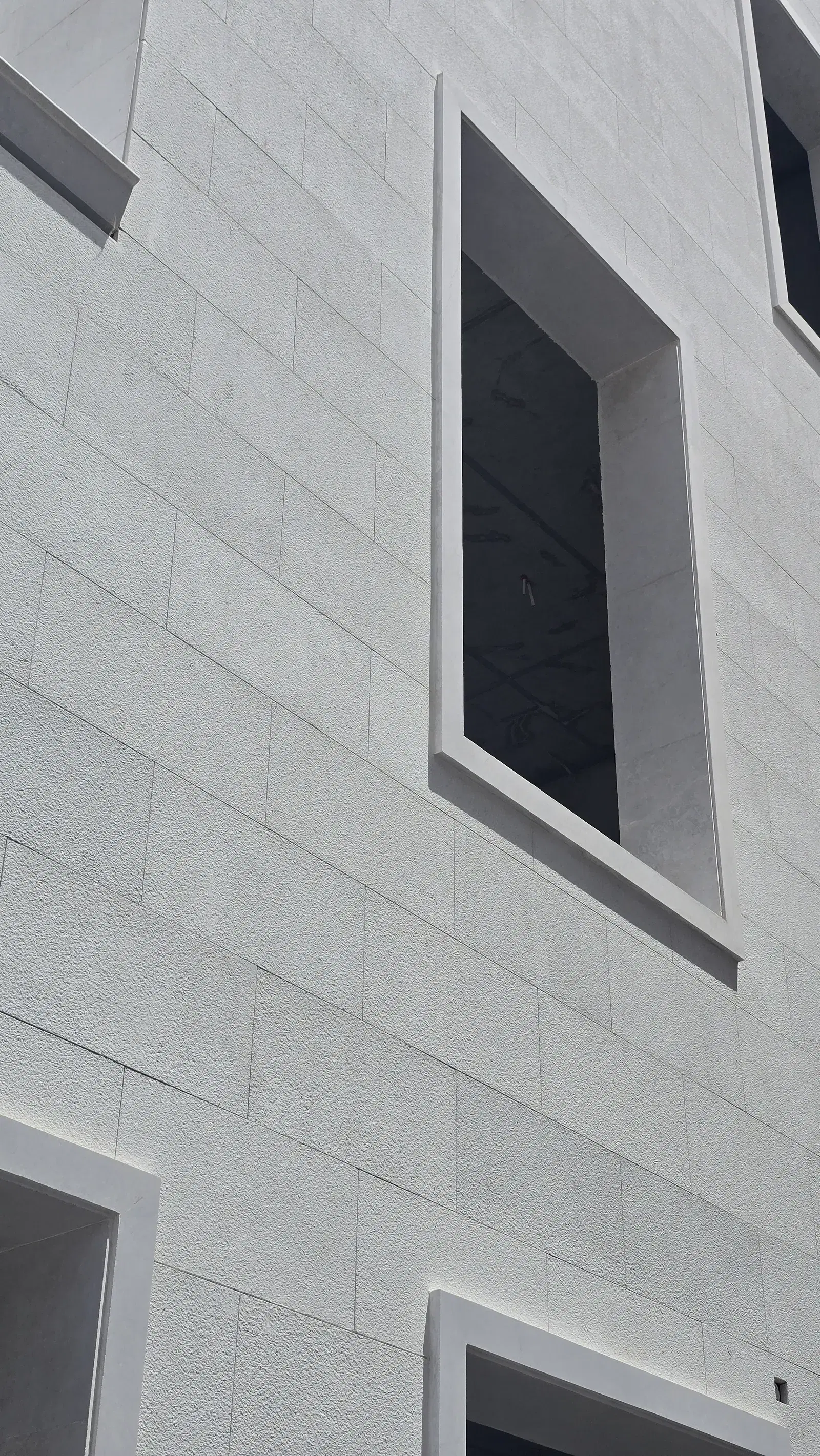 White Omani Stone Facade — Lusail (Qetaifan) — photo 19