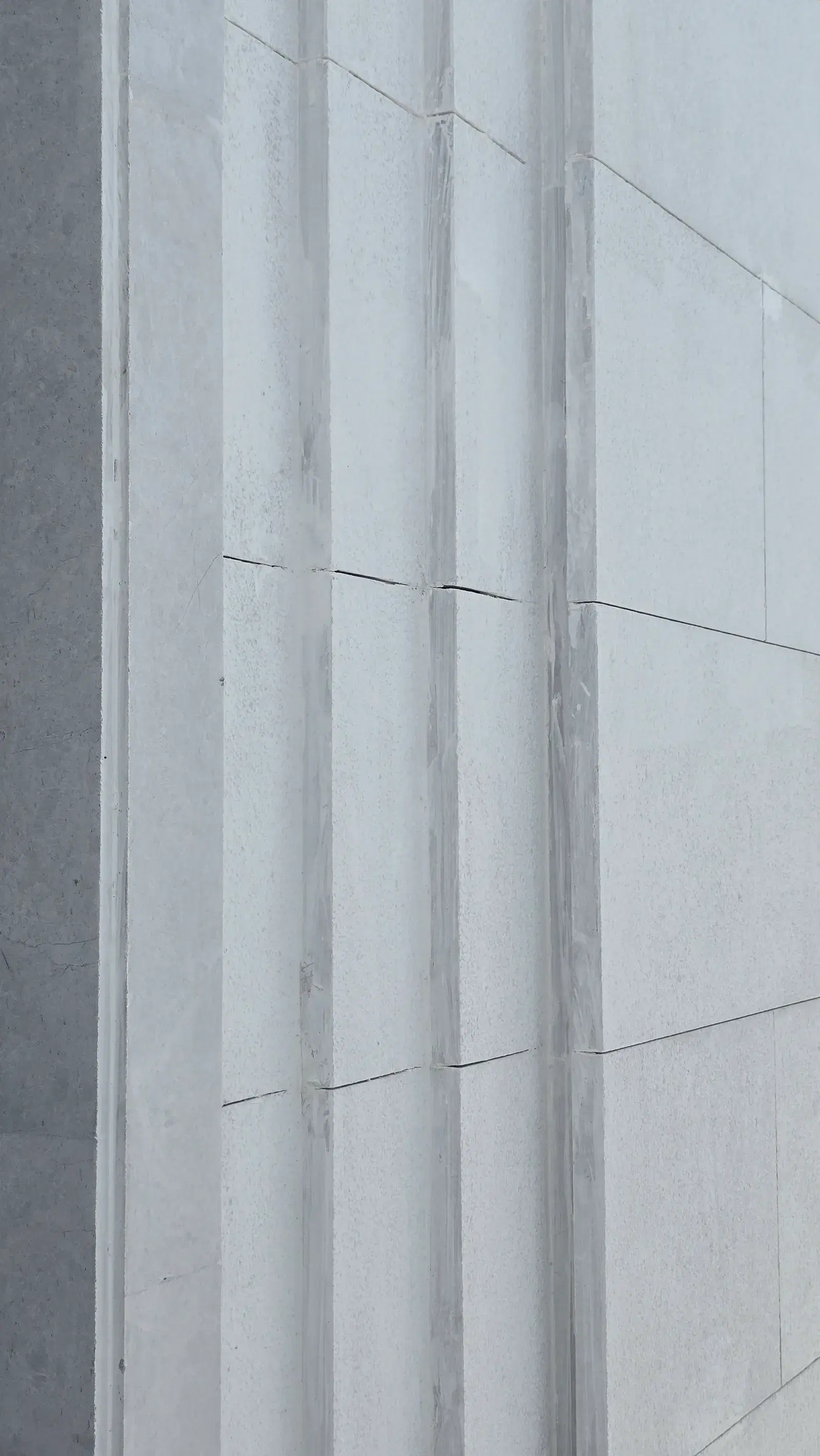 White Omani Stone Facade — Lusail (Qetaifan) — photo 30
