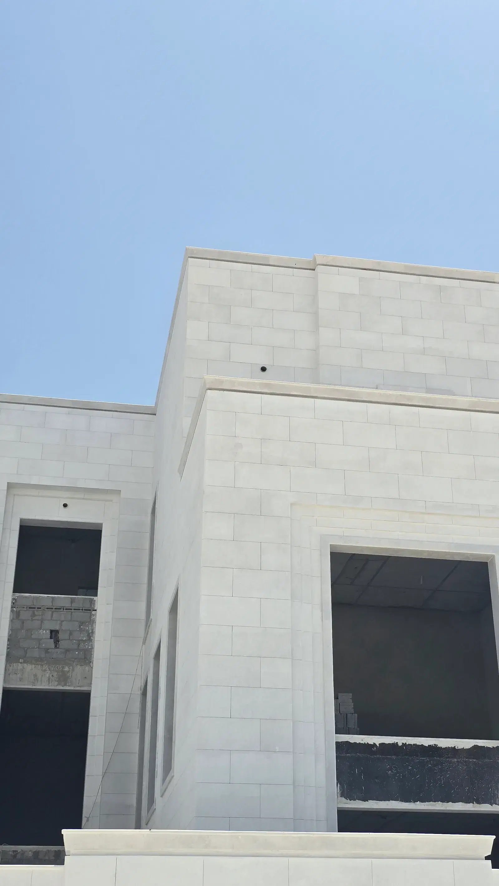 White Omani Stone Facade — Lusail (Qetaifan) — photo 33