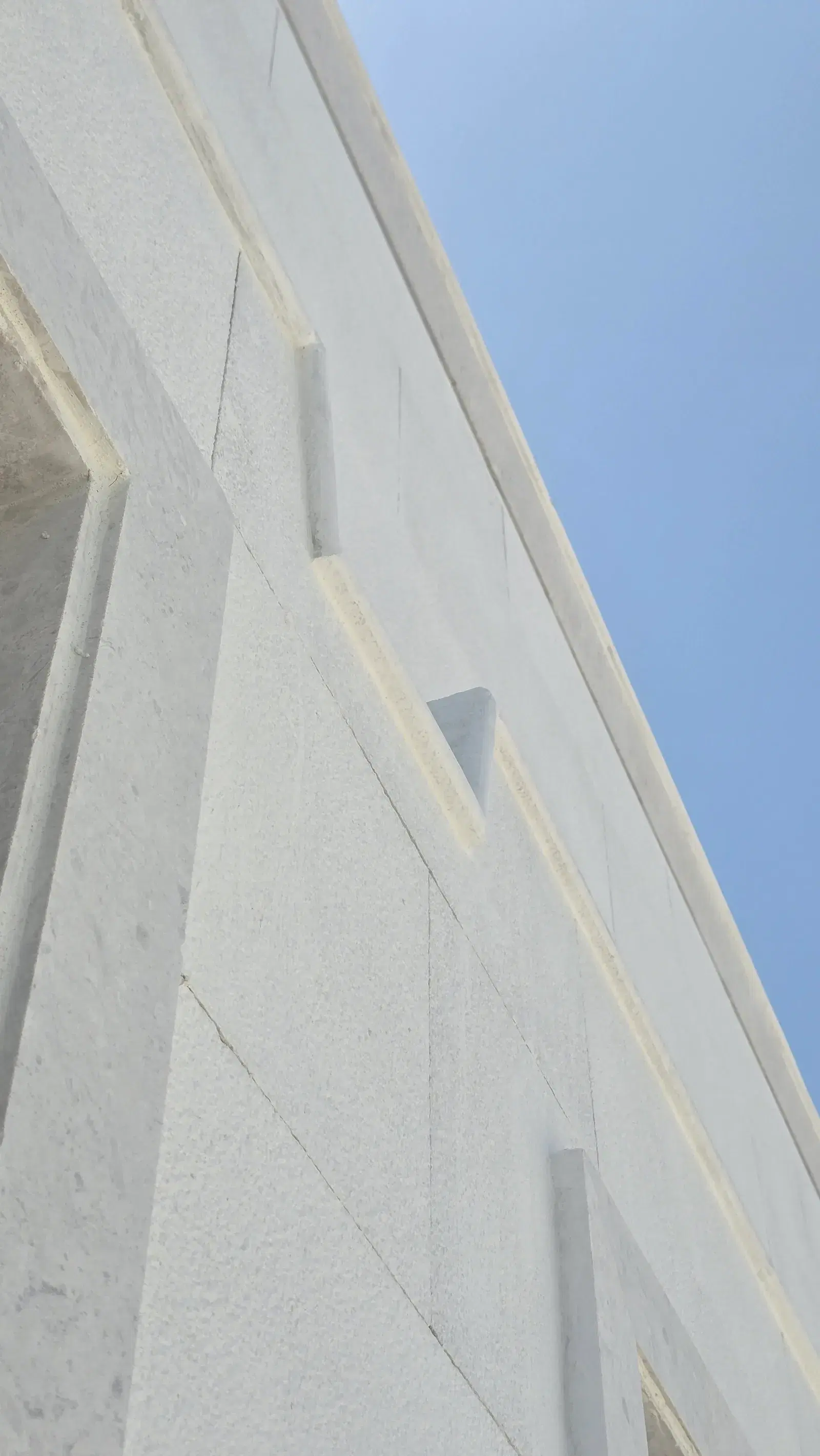White Omani Stone Facade — Lusail (Qetaifan) — photo 47