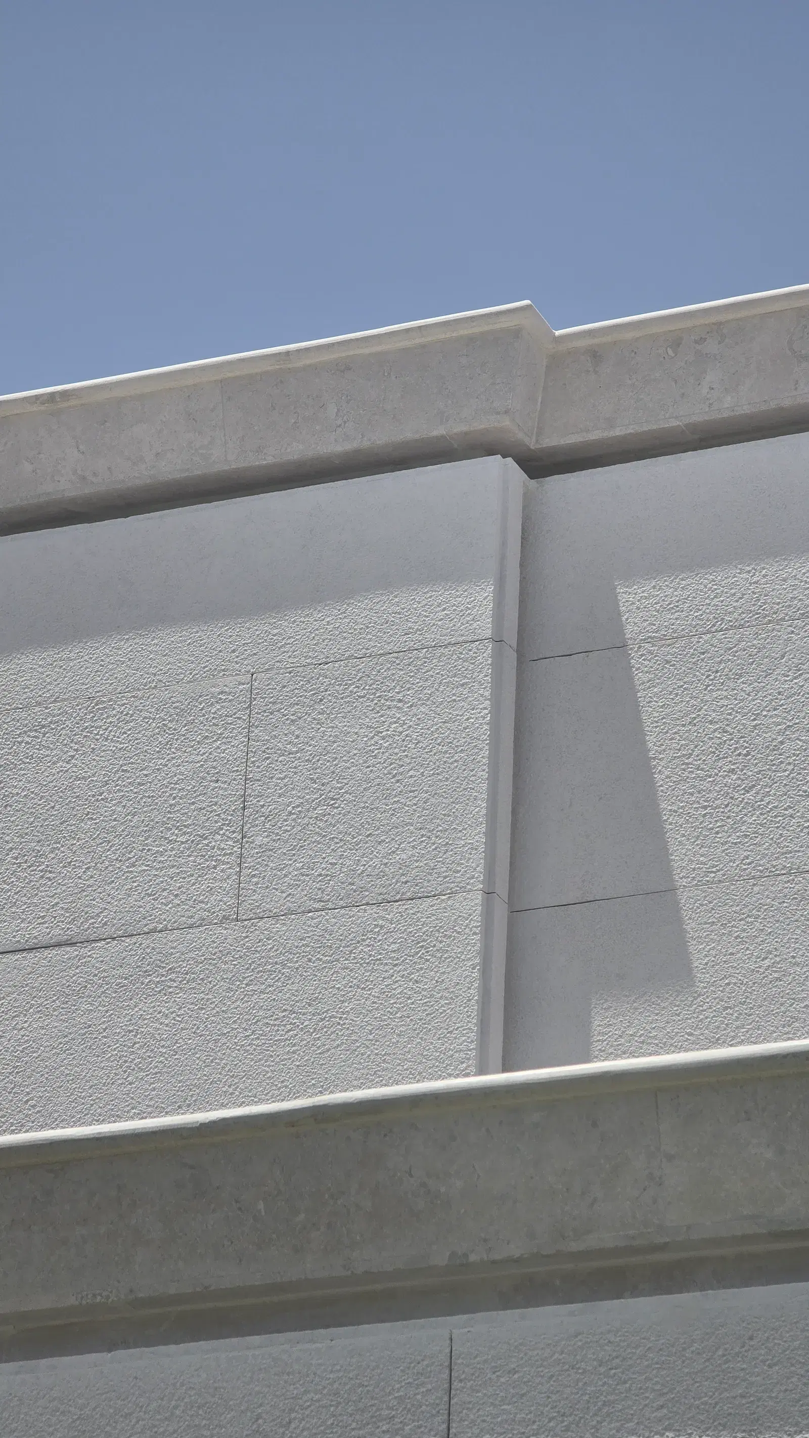 White Omani Stone Facade — Lusail (Qetaifan) — photo 50