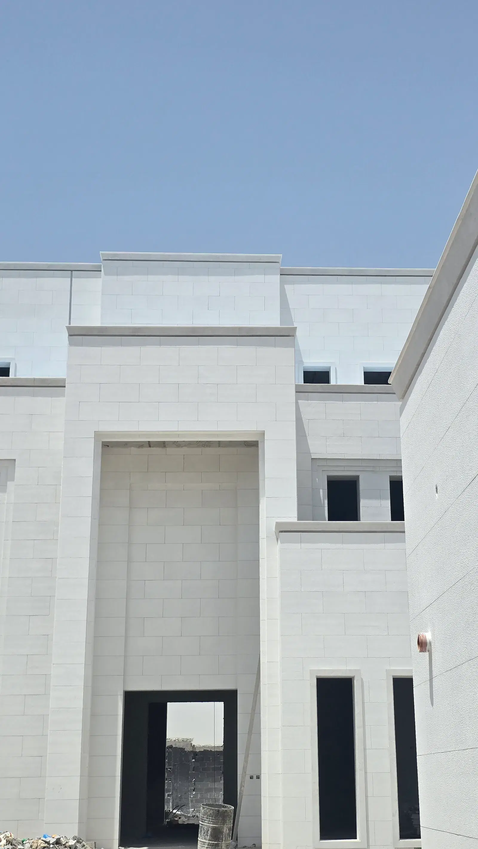 White Omani Stone Facade — Lusail (Qetaifan) — photo 52