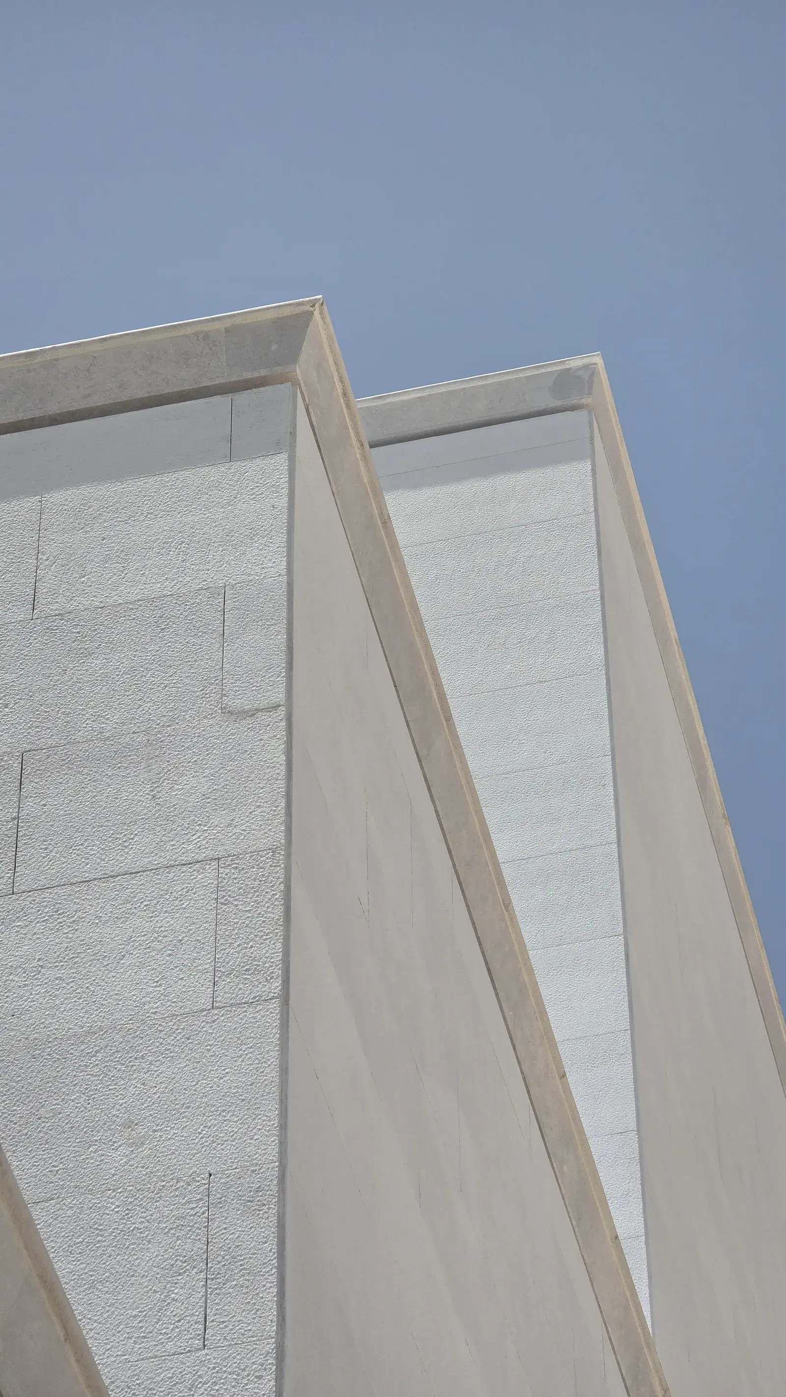 White Omani Stone Facade — Lusail (Qetaifan) — photo 55