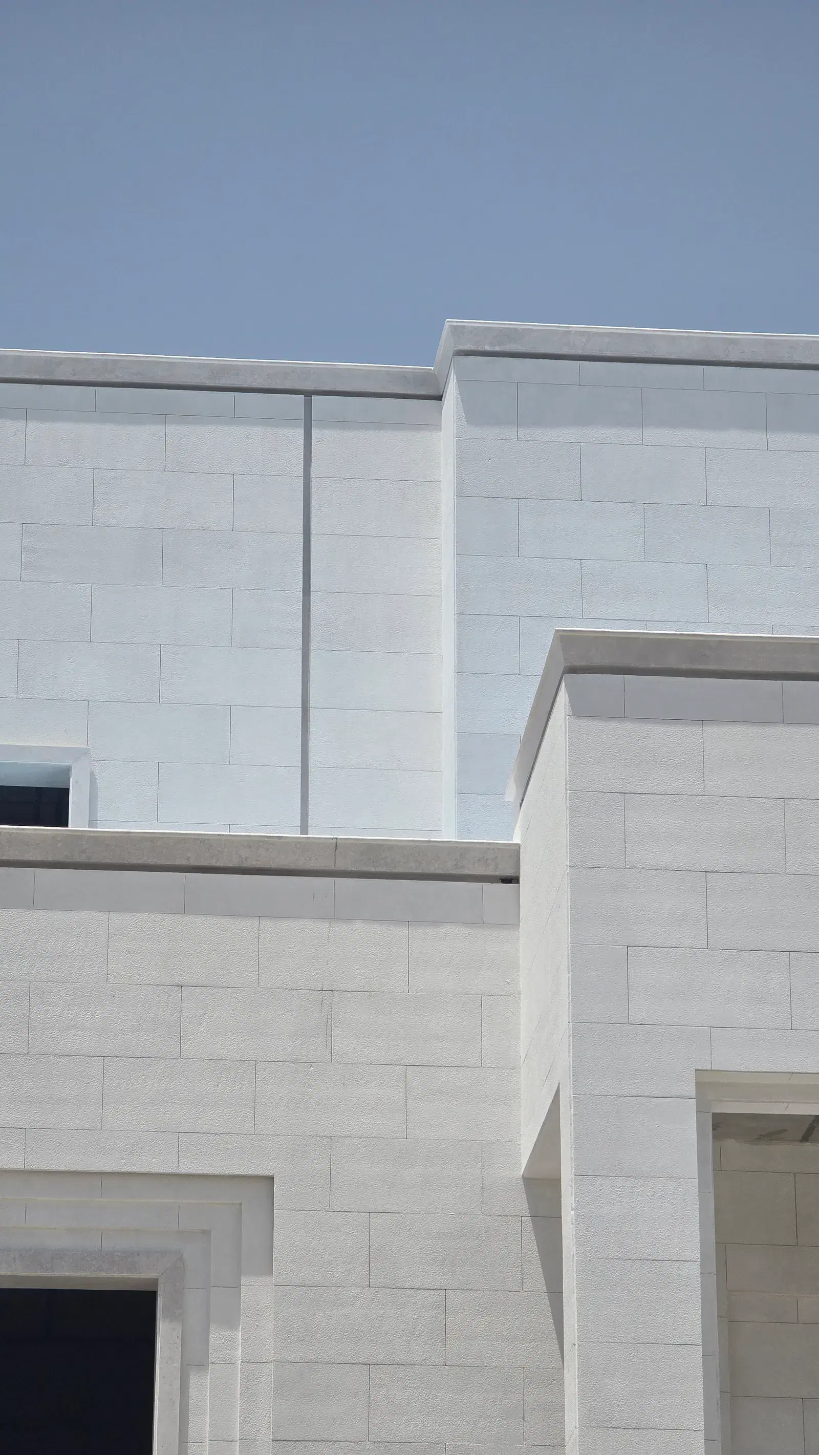 White Omani Stone Facade — Lusail (Qetaifan) — photo 59