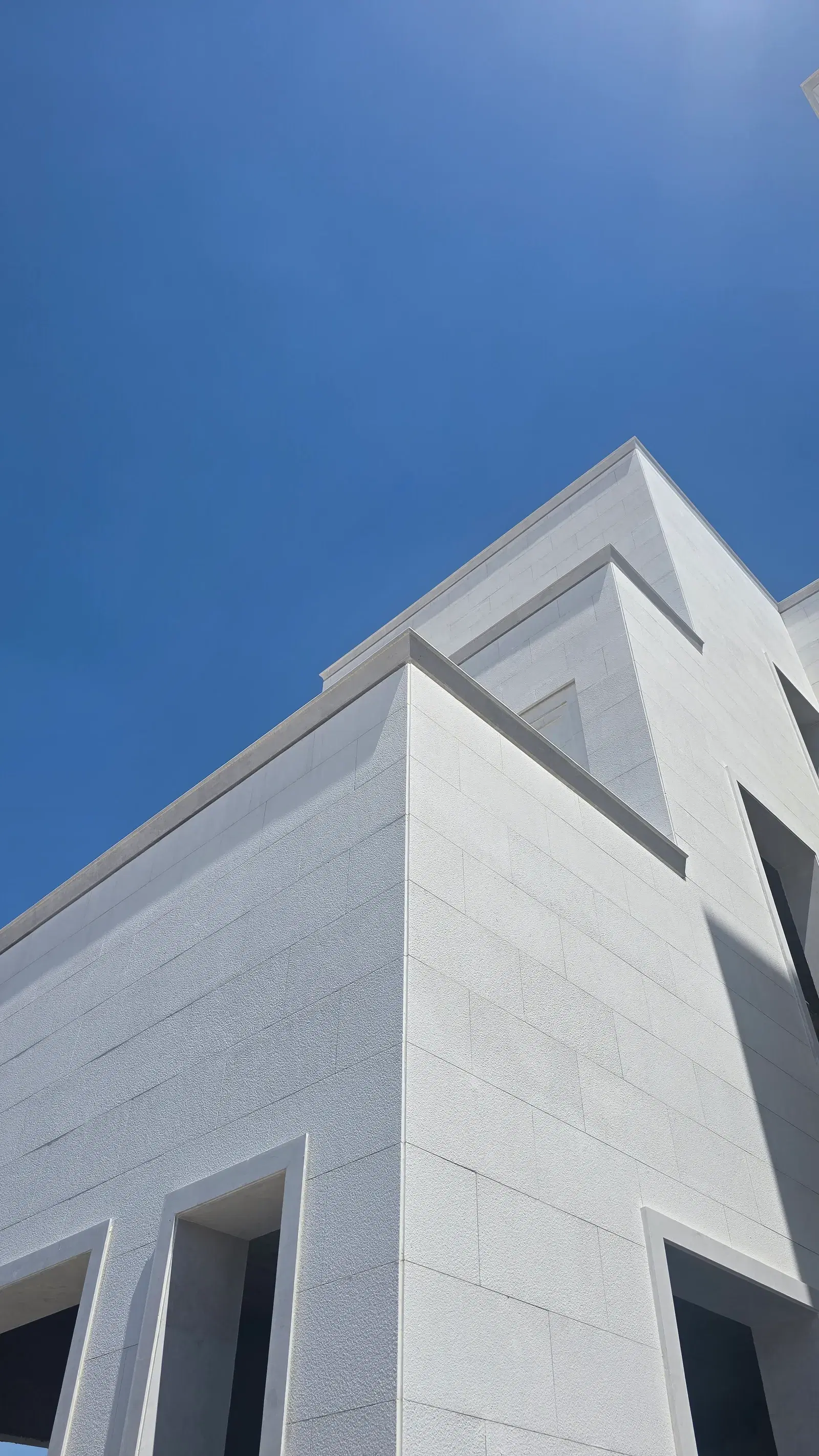 White Omani Stone Facade — Lusail (Qetaifan) — photo 68