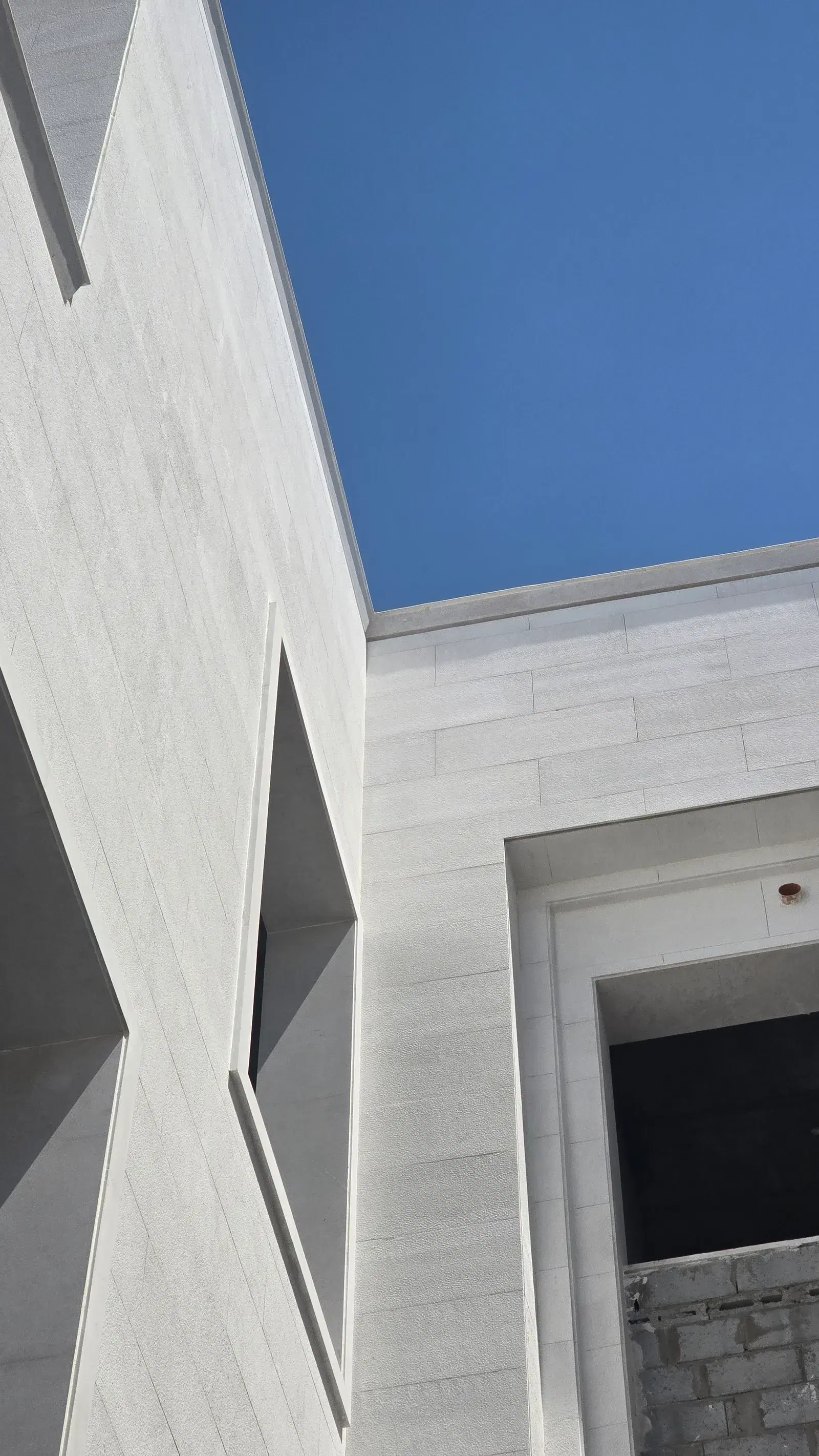 White Omani Stone Facade — Lusail (Qetaifan) — photo 71