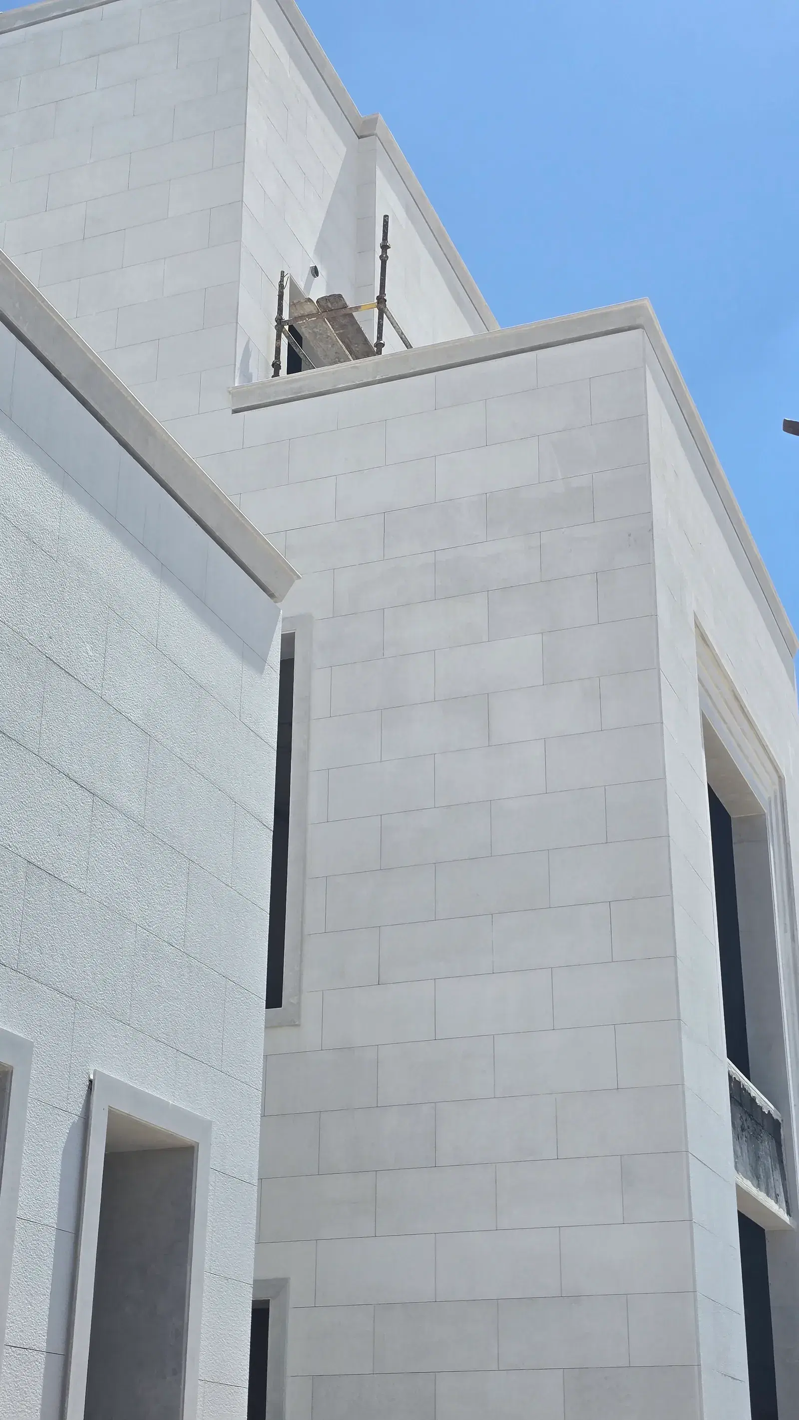 White Omani Stone Facade — Lusail (Qetaifan) — photo 78