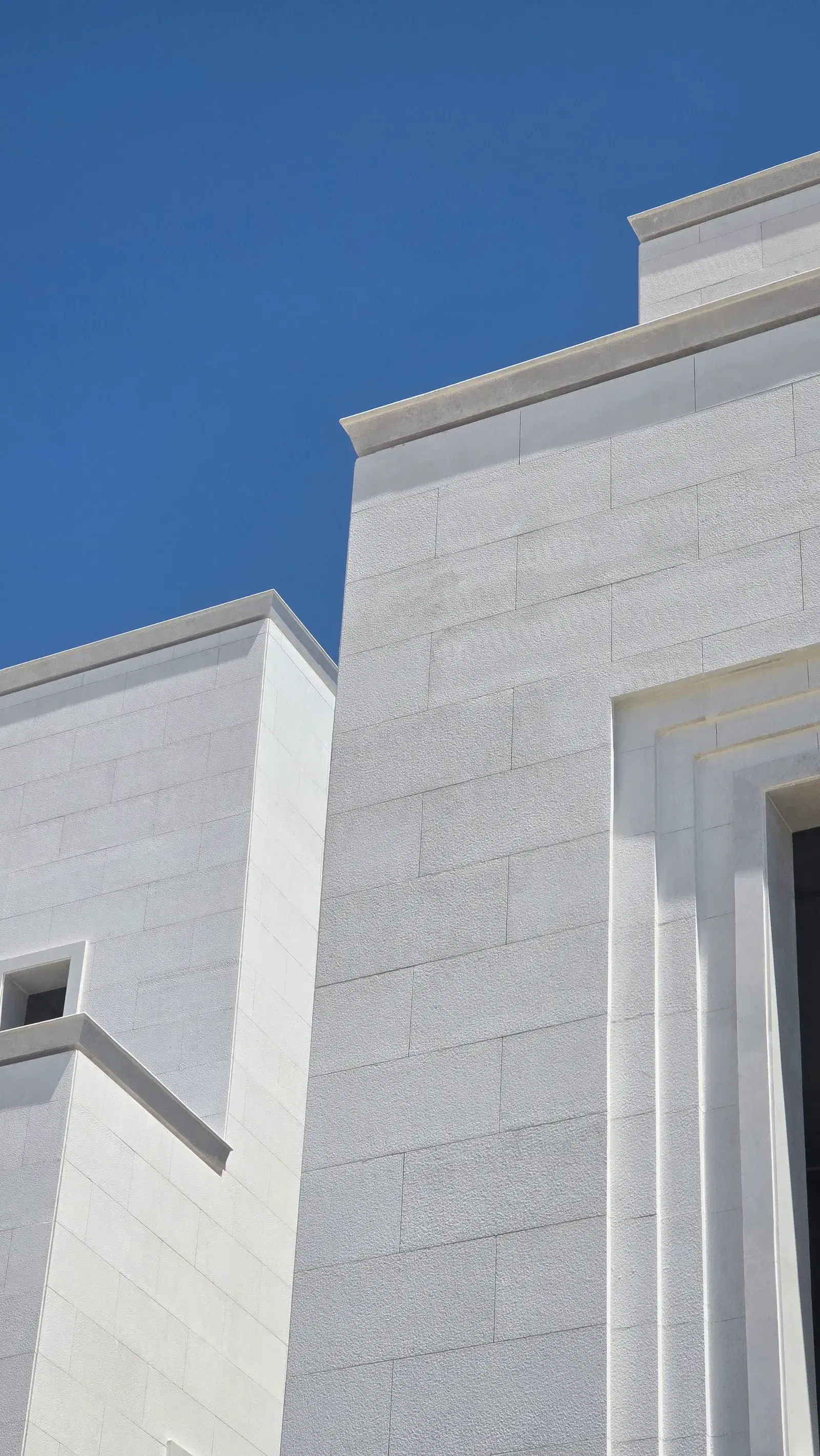 White Omani Stone Facade — Lusail (Qetaifan) — photo 80