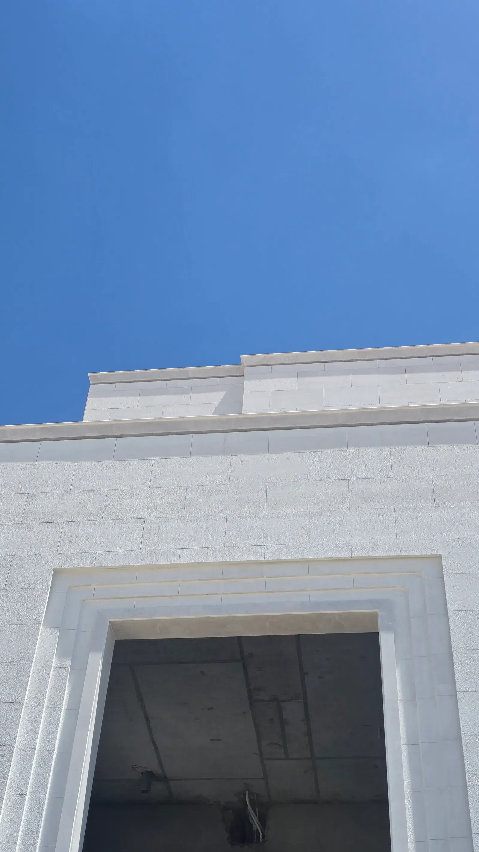 White Omani Stone Facade — Lusail (Qetaifan) — photo 81