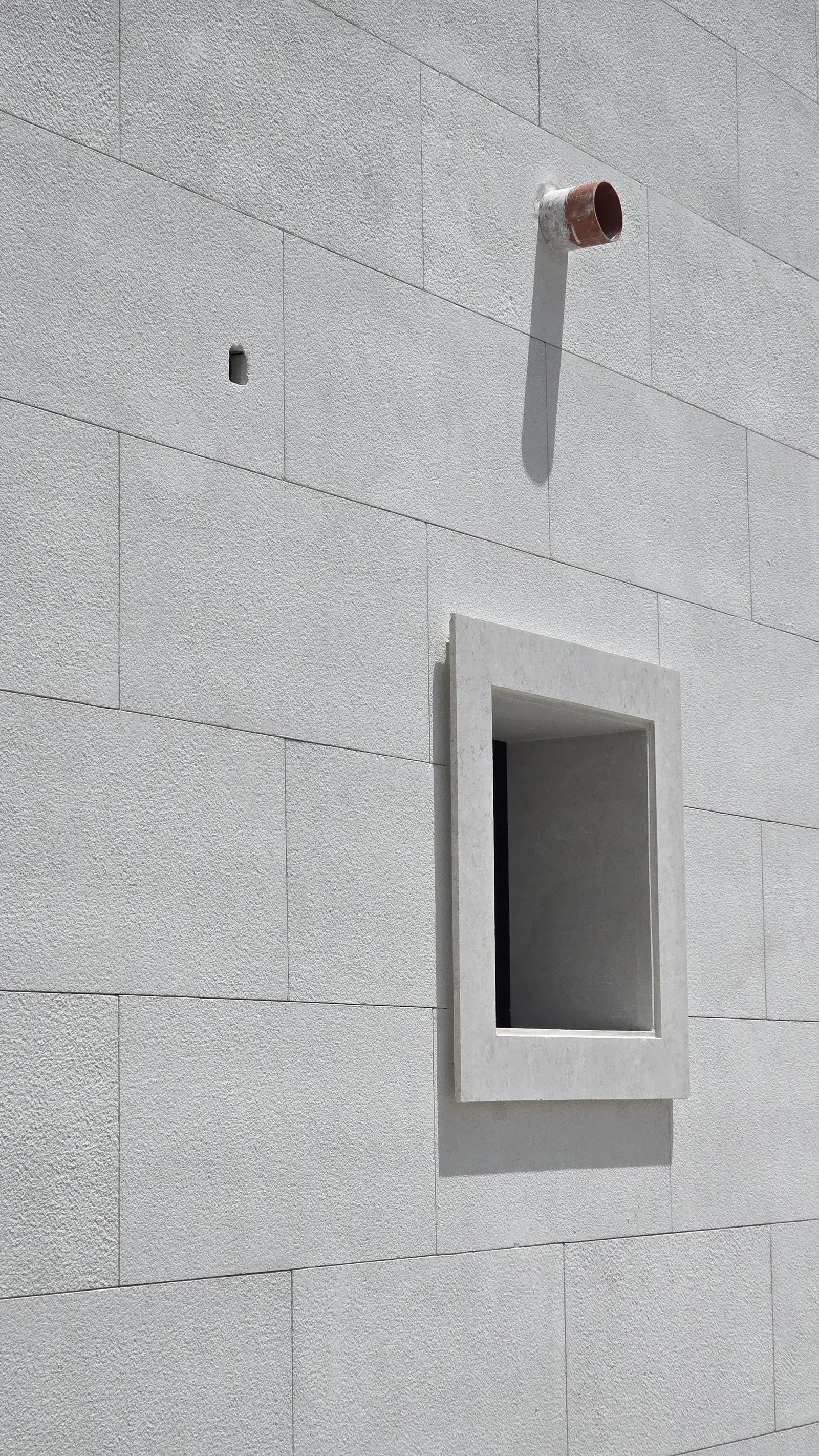 White Omani Stone Facade — Lusail (Qetaifan) — photo 9
