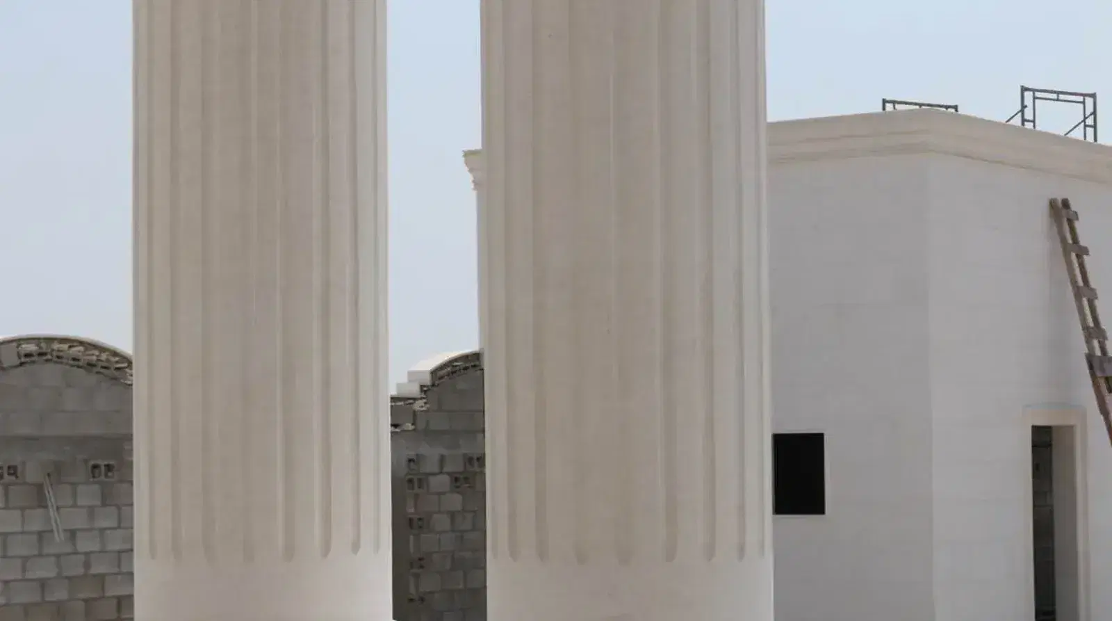 The Grand Entrance: Designing a Luxury Stone Villa Facade in Qatar